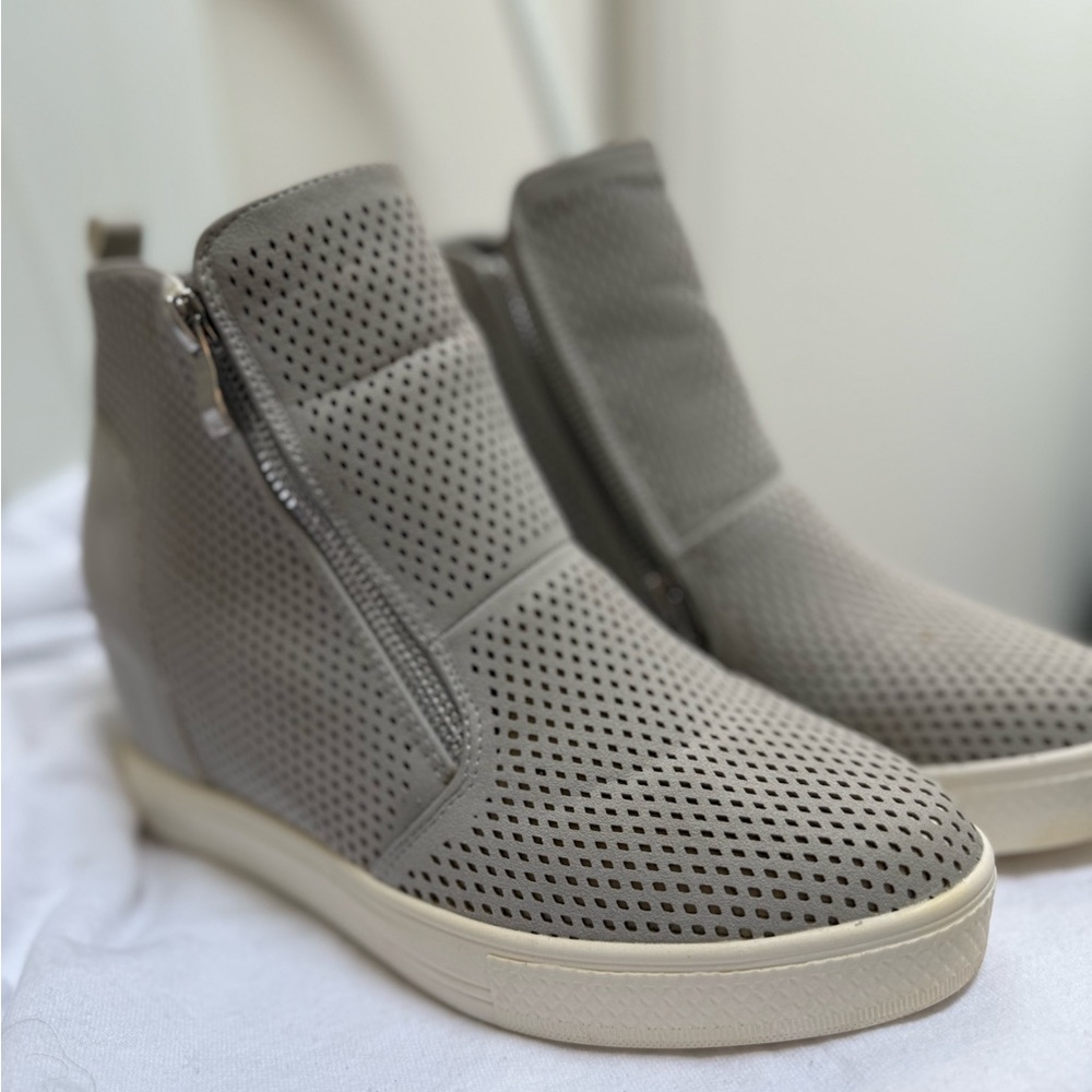 Gray Perforated Wedge  Ankle Boot Sneakers